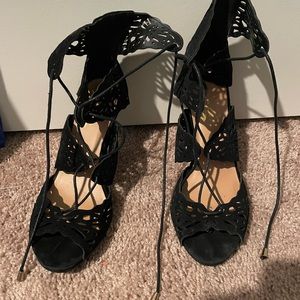 Glaze Heels 
Size 7.5
Style is ties  at ankle